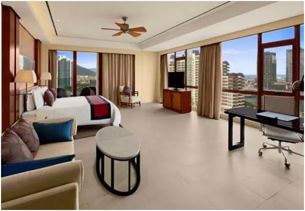 2016年，国内最好的皇冠假日酒店落户三亚湾