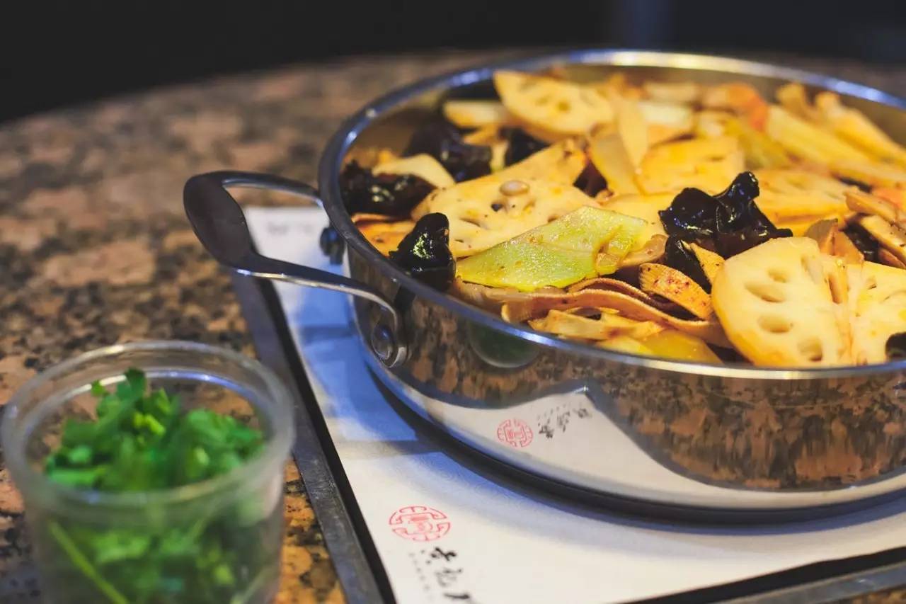 银川黄记煌三汁焖锅是清真的吗,银川焖锅黄记煌