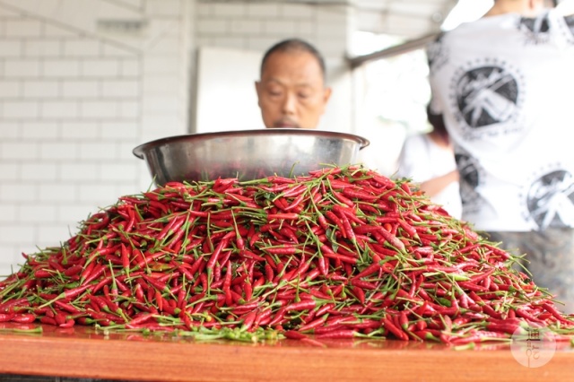 你以为的自贡实际上的自贡,自贡菜又辣又咸