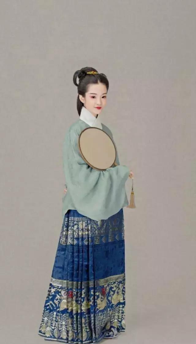 汉服之美谓之华作文,汉服之美的文章