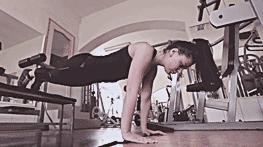 怎么练可以让女生显高,怎么练女孩子的体型