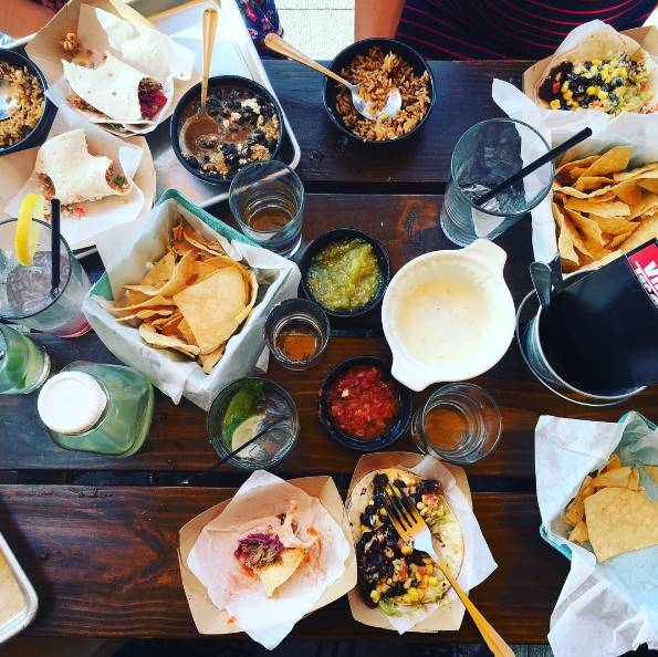 在美国吃墨西哥卷饼 (美国最好吃的墨西哥州美食)