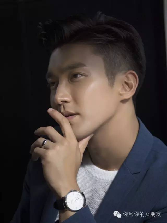 长脸发际线高男生修容教程,鬓角修容