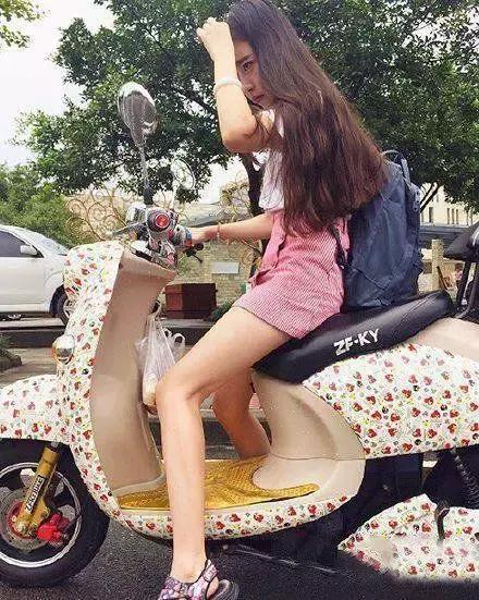 3个动作拉伸臀腿,一组动作拯救扁平屁股和大粗腿