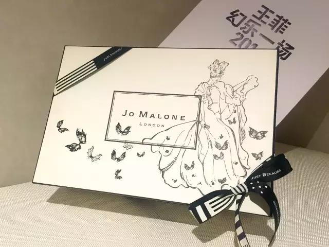 王菲的衣品真的很棒,王菲的穿衣品味绝了