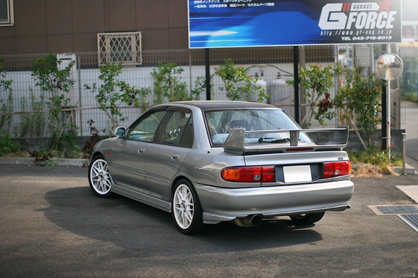 最近为什么摩托车销声匿迹,为什么以前的经典车要停产