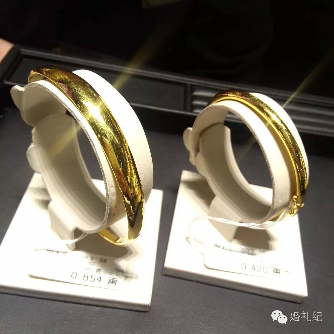 周生生婚嫁系列,周大福周生生线上买还是线下买