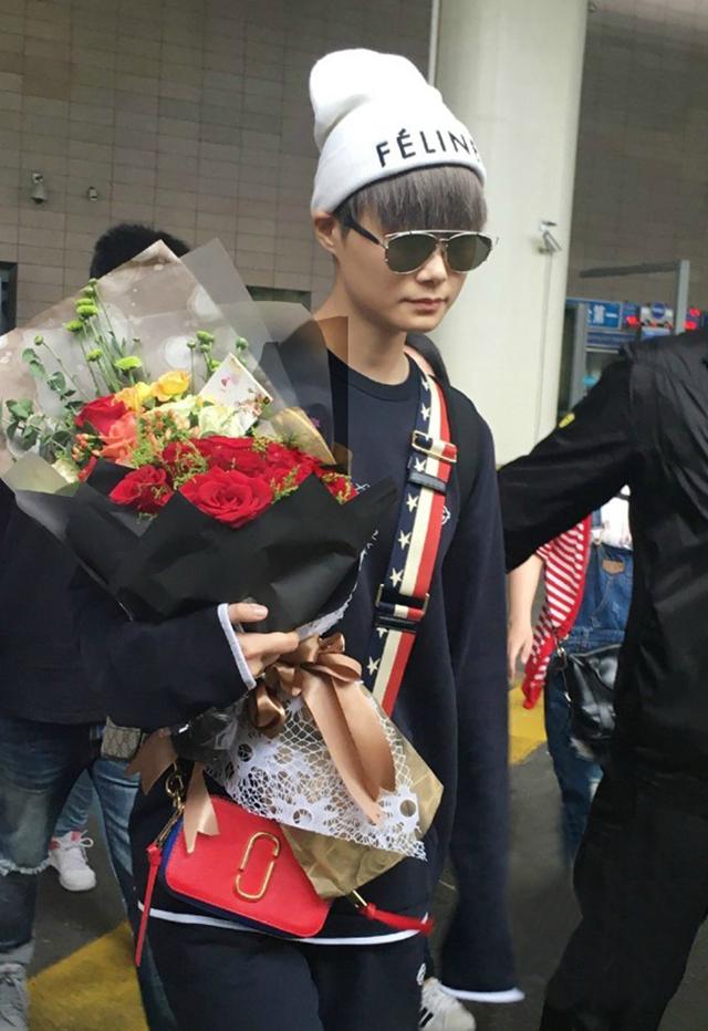 2017秋季新款包包各大明星同款,明星同款包包都有哪些