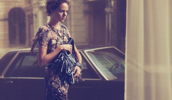 lv跟bv哪个牌子好,bv是lv旗下品牌吗