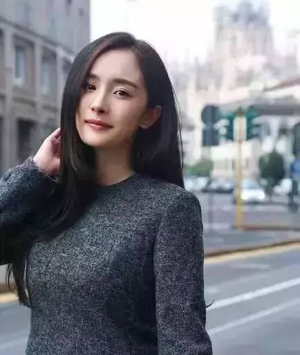 谁捧红赵丽颖和袁姗姗,赵丽颖袁姗姗谁带火