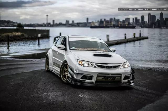 topsecret改装,国外翻新斯巴鲁翼豹sti