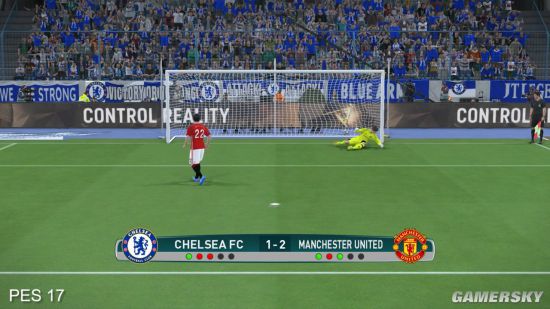 实况足球201718和19哪个好玩,fifa17跟人对战