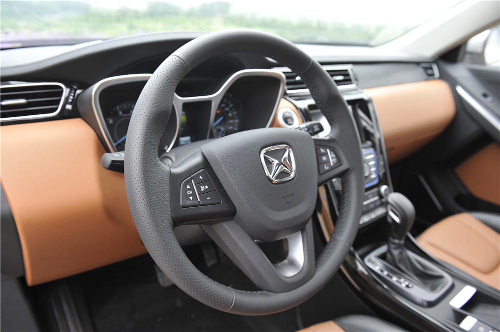 17年江铃驭胜330优点和缺点,6年的江铃驭胜