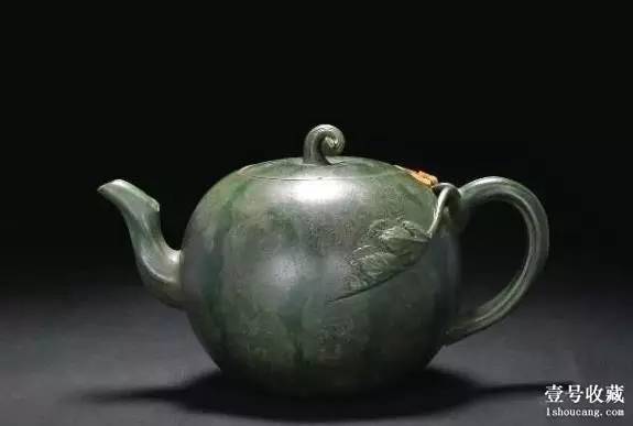 壹闻：修补漏水天花板发现400年前名画估值8.8亿