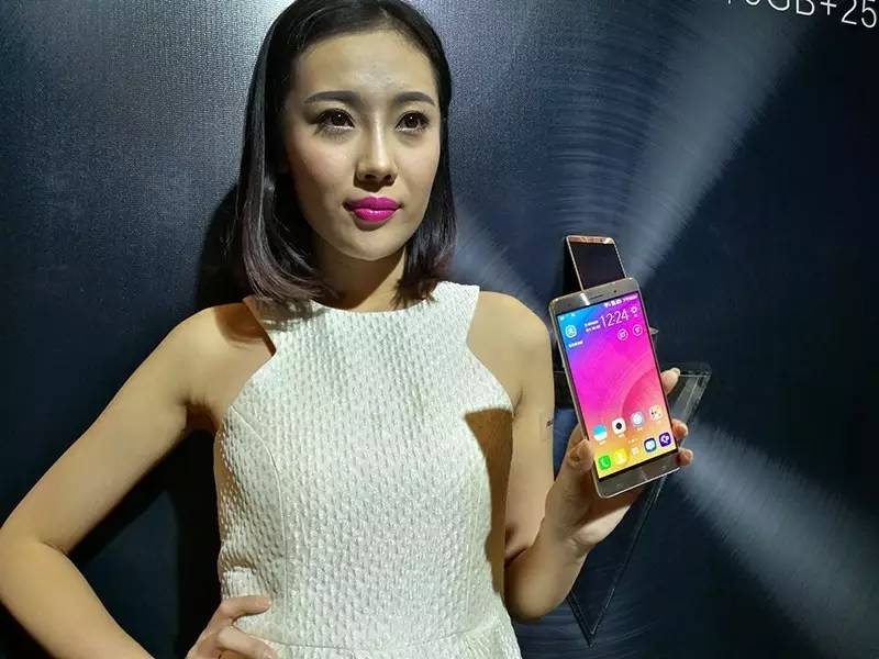 华硕zen系列,华硕zenbook8代