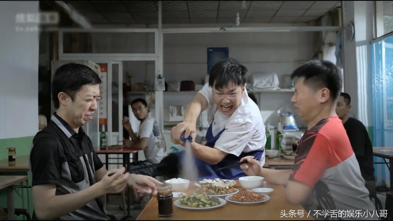 屌丝男士大鹏为什么会火,屌丝男士大鹏为何能请到这么多人