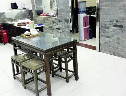 吃货福利|抢先曝光！三号线地铁沿线的美食够你吃一天！