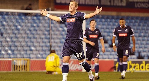 英超十二黄金圣斗士第5期：飓风射手圣剑修罗