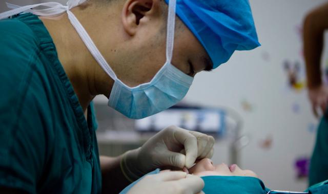 为什么大家都喜欢大眼睛双眼皮,为什么大家喜欢做双眼皮手术