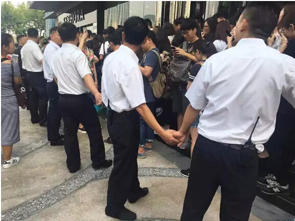 阿迪暗藏玄机,阿迪出奇制胜