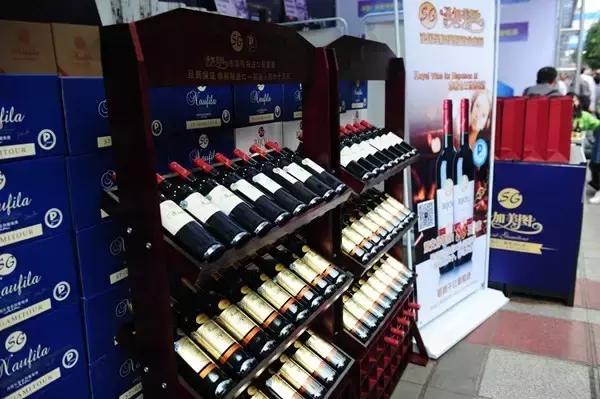 国庆来了完整视频,国庆来重庆从你的全世界路过