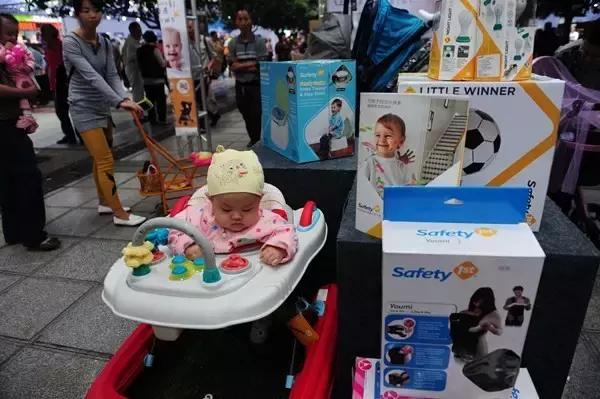 国庆来了完整视频,国庆来重庆从你的全世界路过