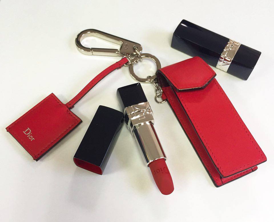 秋冬亮色口红推荐什么色号,口红豆沙色姨妈色