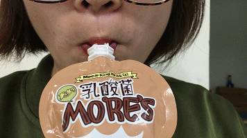 肉测711、全时、全家的24种零食，好不好吃一看就晓得