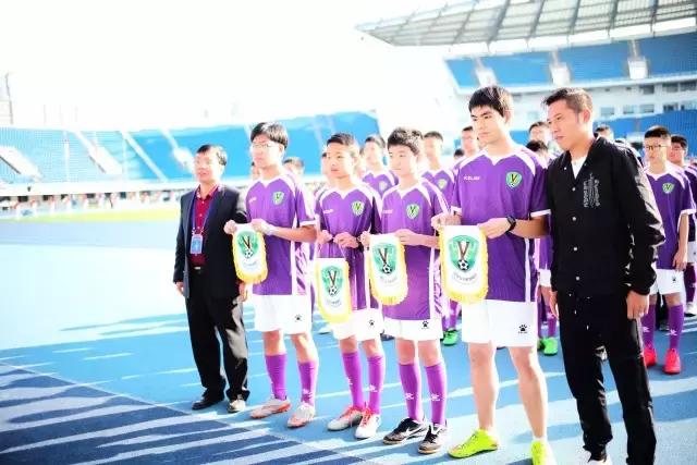 五校同心创佳绩集团谱写新篇章