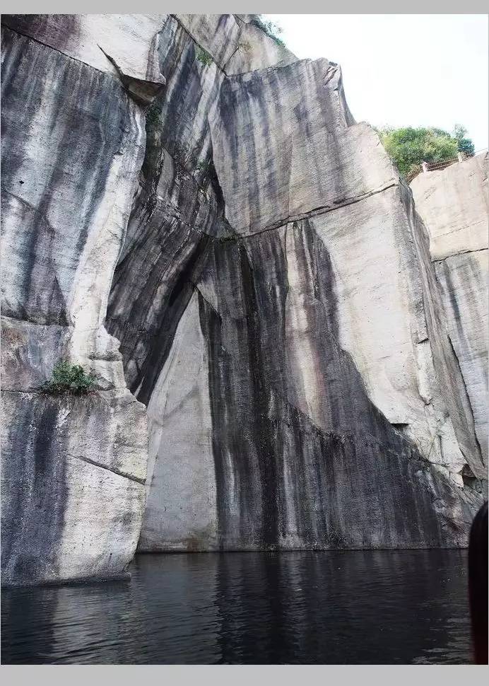 绍兴东湖怪石嶙峋,绍兴东湖奇观盆景