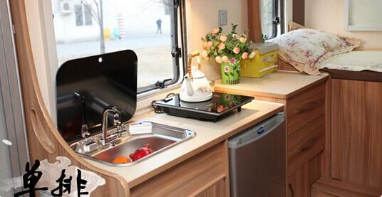 自驾游长城炮房车,长城皮卡房车自驾游