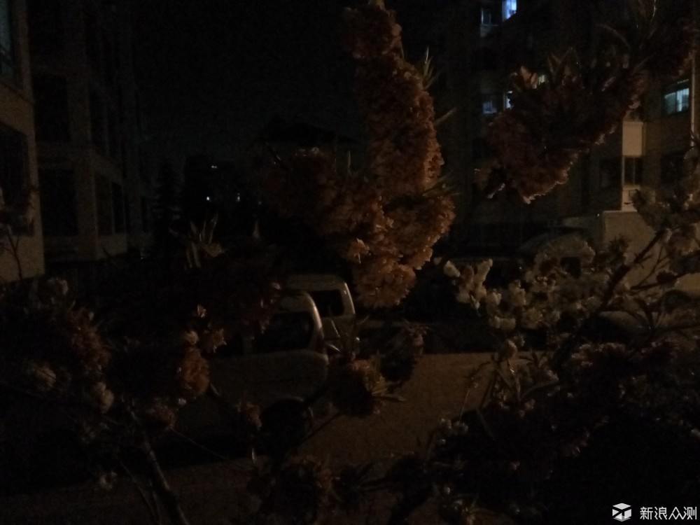 一代最经典的oppor9手机,充电快的oppo手机推荐