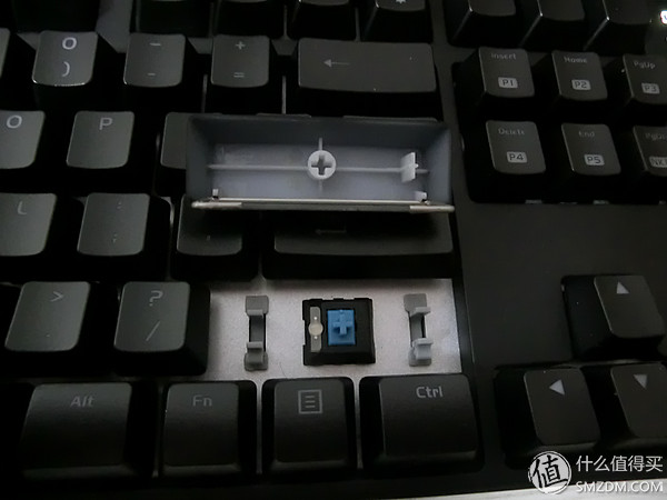国产轴请继续努力!曜越TteSPORTS波塞冬ZRGB背光机械键盘评测