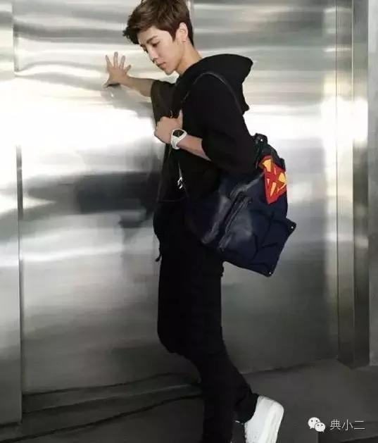 百搭皮质双肩包推荐小众高级感,颜值又高又好看的双肩包