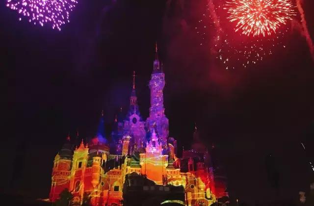 上海迪士尼乐园一般入园排队时间,上海迪士尼乐园游玩攻略最新版