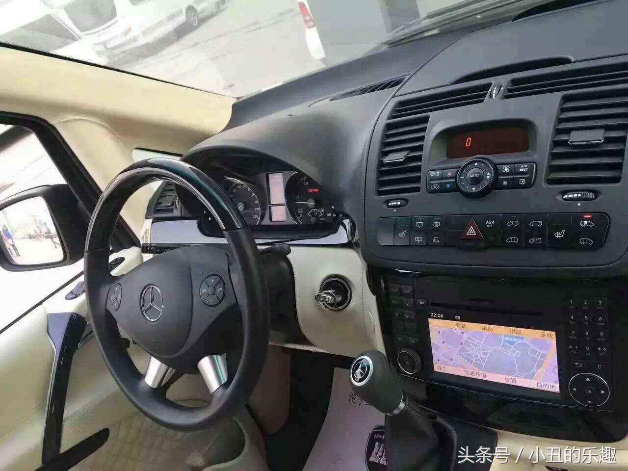 奔驰唯雅诺3.0原装进口,奔驰唯雅诺2.5发动机怎么样