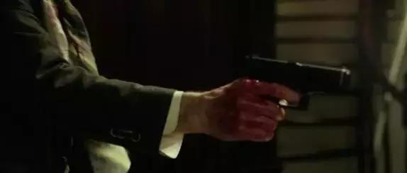 战术美学|《疾速追杀》的“枪械世界”