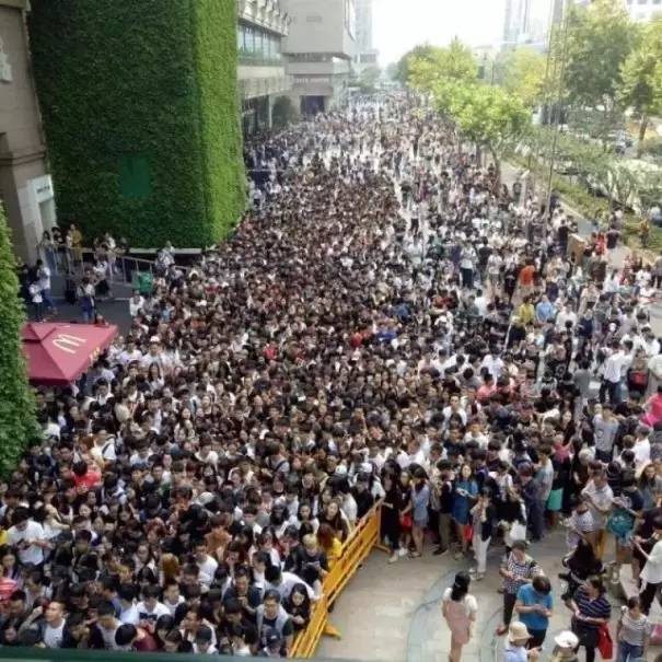 衣恋商城精品店,衣恋购物中心