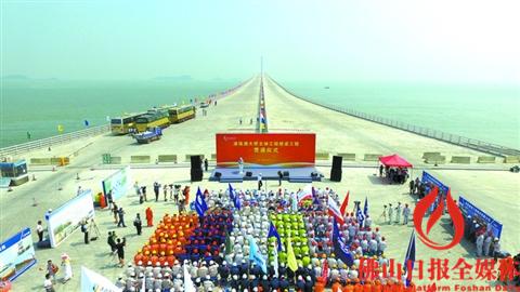 港珠澳大桥桥梁工程总指挥,港珠澳大桥2017全桥贯通