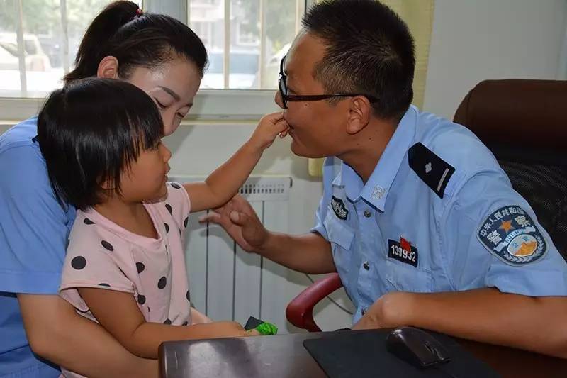 新警察要辛苦多少年,援疆民警的利与弊