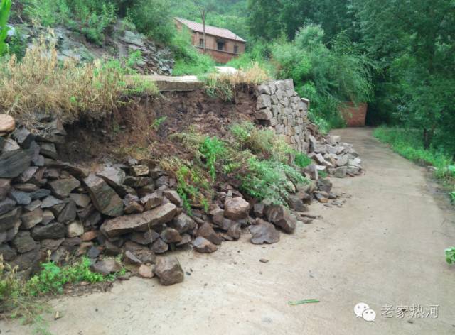 鞍匠黑沟门，美的不成样子