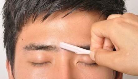 眉形脸型男士,眉形男士怎么修