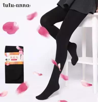 日本白袜木屐女,日本武士二趾袜