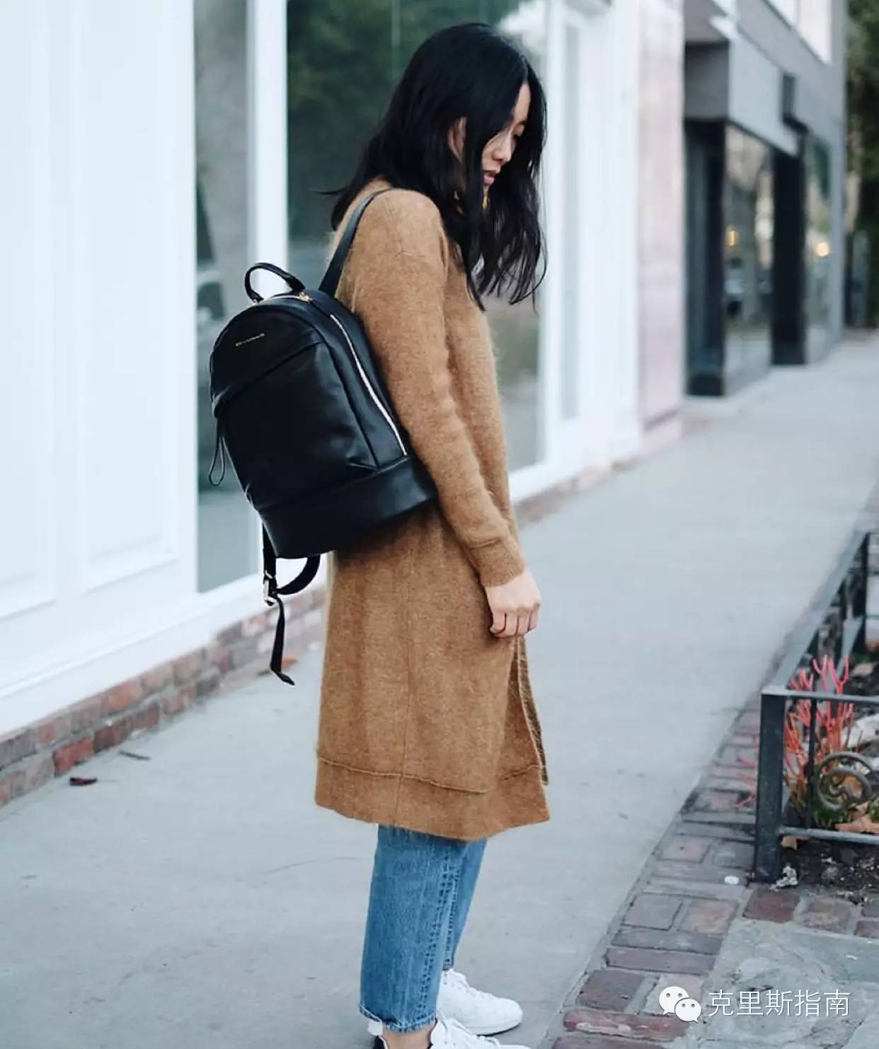 适合年轻人背的双肩包轻奢,好背又好看的双肩包