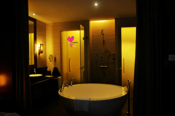 带着婚纱去三亚,带着婚纱旅行厦门