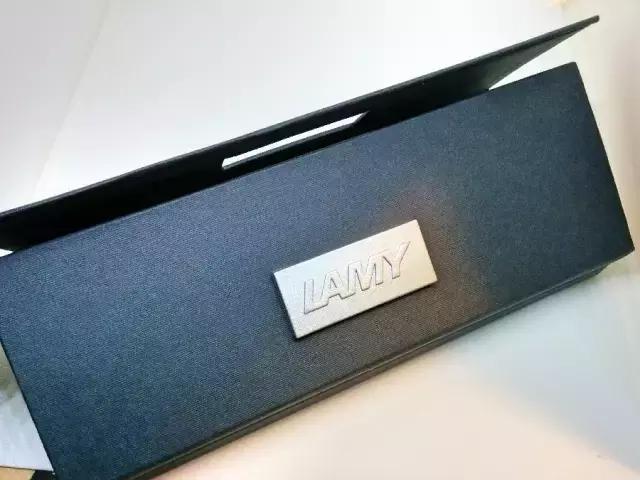 lamy2000钢笔,lamy2000笔尖拆解