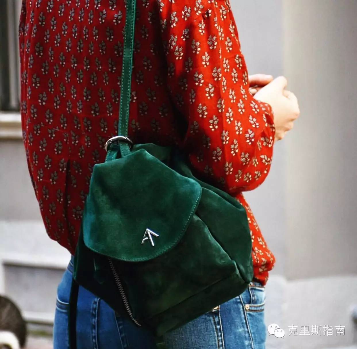 适合年轻人背的双肩包轻奢,好背又好看的双肩包