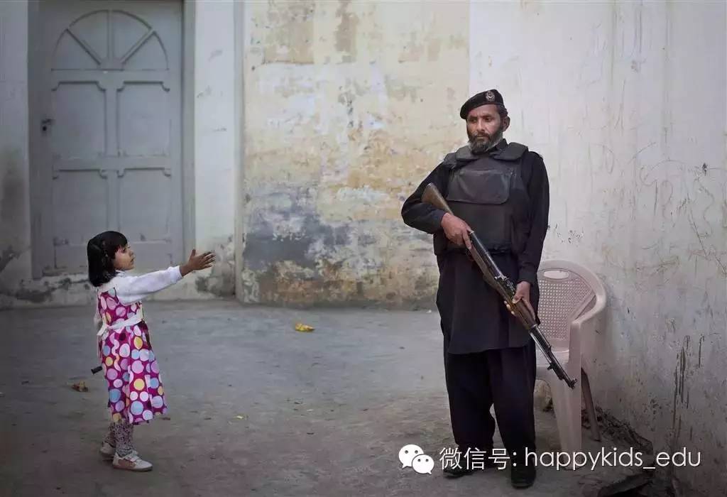 触动了孩子内心柔软的地方,孩子触动你天真的心灵