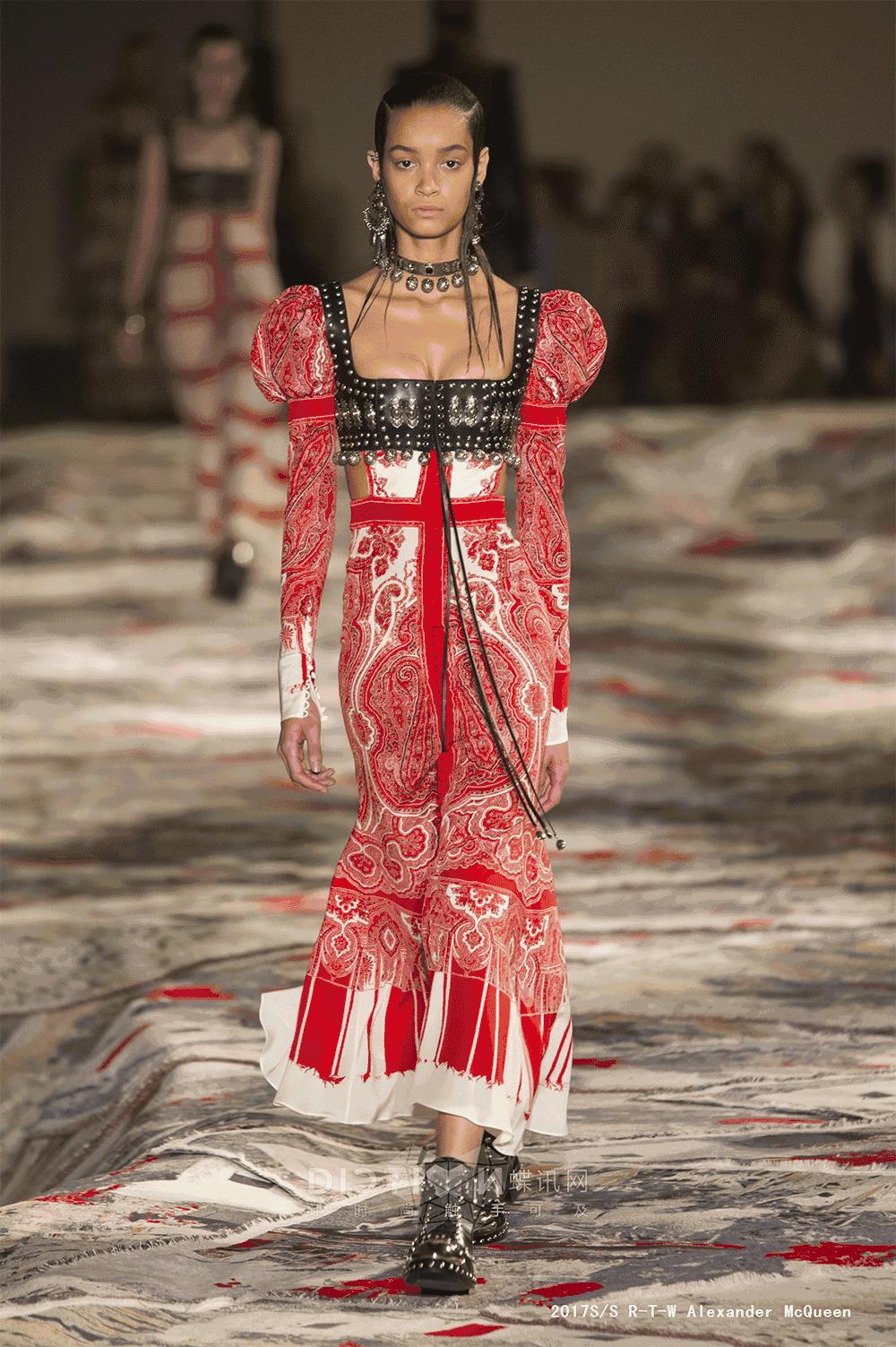 2023春夏时装周mcqueen,mcqueen经典衣服