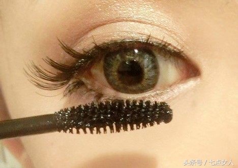 新手学化妆必备品和步骤,程十安推荐的新手化妆步骤